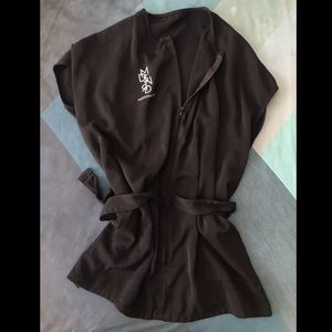 Madison Reed color zip cape